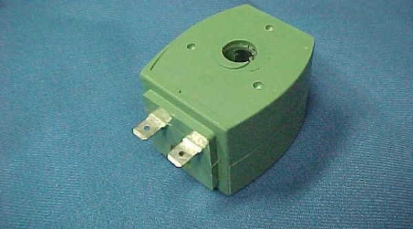 STERIS P764323-940 Solenoid Valve Coil 120VAC Din - 2371